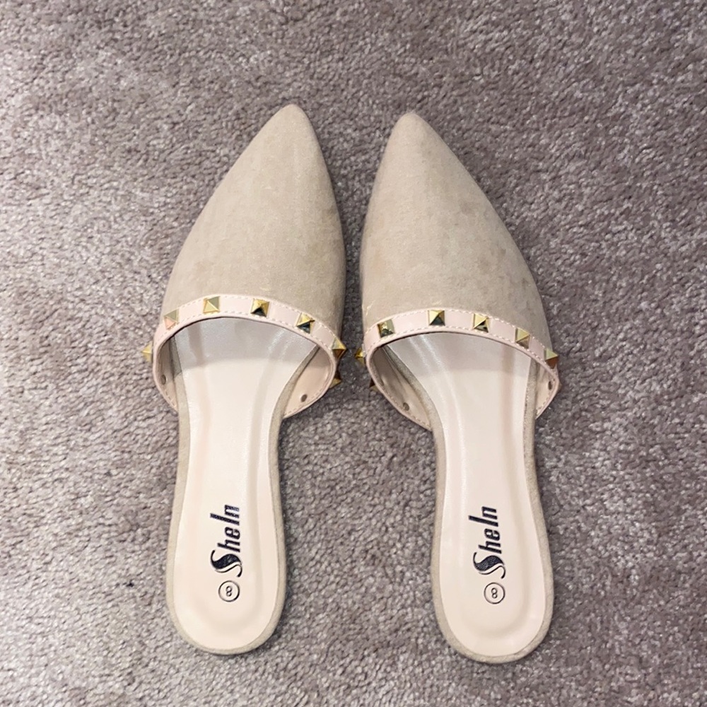 SHEIN Nude Flats